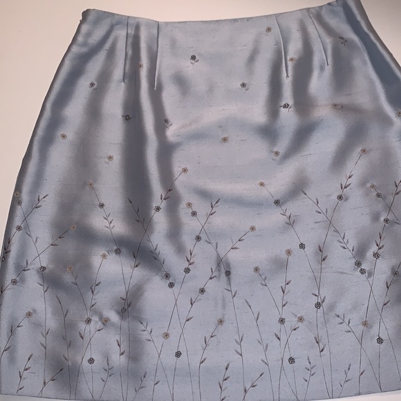 Ann Taylor Silk Skirt - Picture 5 of 5